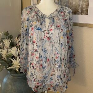 Sioni beautiful flowery blouse